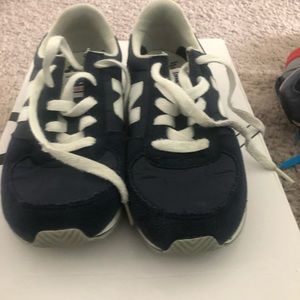 Boys New Balance size 3Y